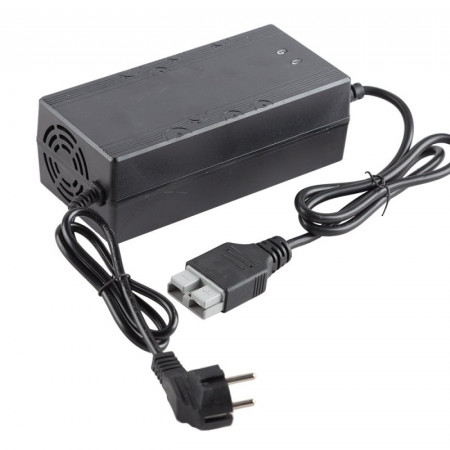 Зарядное устройство Rutrike для LiFePo4 аккумуляторов 60V32A/H (73V 5A) SB50, 026027
