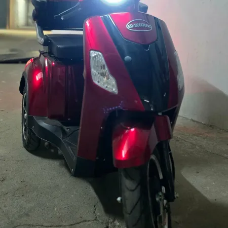 Скутер ER-SCOOTERS TURACO