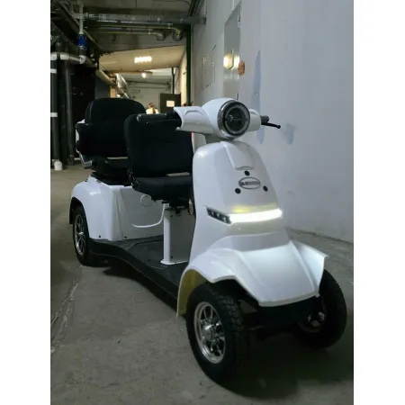 Скутер ER-SCOOTERS YAKANA 2