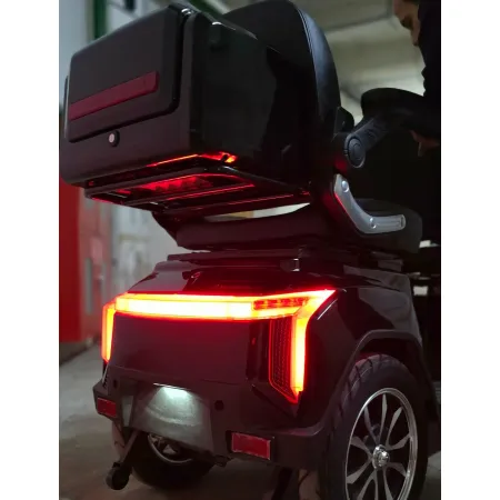 Скутер ER-SCOOTERS YAKANA 2